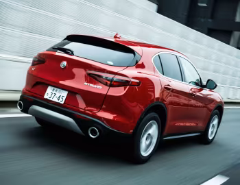 Alfa Romeo Stelvio [Japan] (949) '2018–pr.