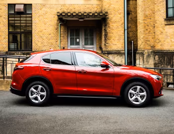 Alfa Romeo Stelvio [Japan] (949) '2018–pr.