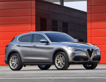 Alfa Romeo Stelvio [Worldwide] (949) '2017–н.ч.