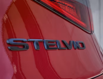 Alfa Romeo Stelvio Estrema (949) '2022