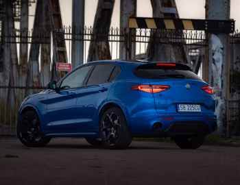 Alfa Romeo Stelvio Estrema (949) '2022