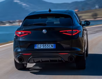 Alfa Romeo Stelvio Estrema (949) '2022
