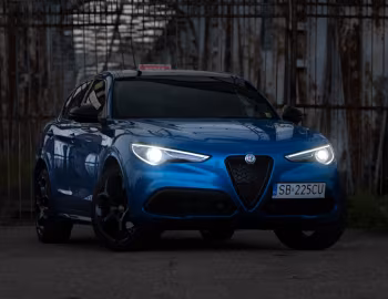 Alfa Romeo Stelvio Estrema (949) '2022