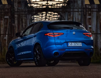 Alfa Romeo Stelvio Estrema (949) '2022