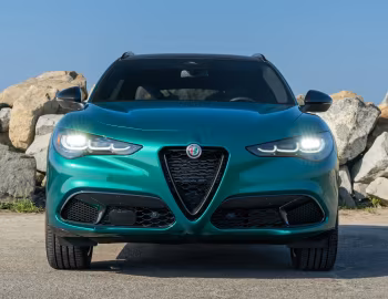 2025 Alfa Romeo Stelvio Intensa [North America] (949) '2025