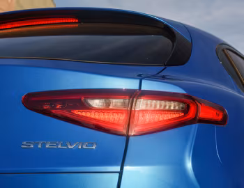Alfa Romeo Stelvio Quadrifoglio [South Africa] (949) '2019–20