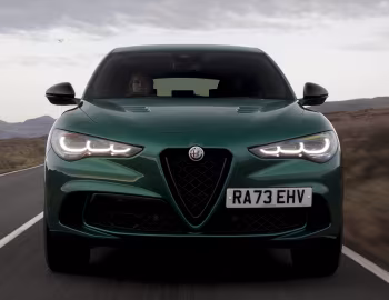Alfa Romeo Stelvio Quadrifoglio [UK-spec] (949) '2023–25