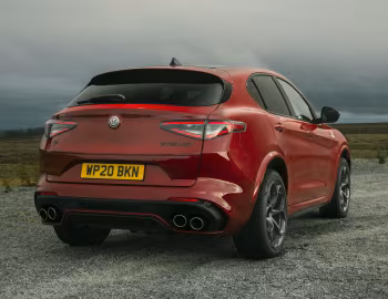 Alfa Romeo Stelvio Quadrifoglio [UK-spec] (949) '2020–23