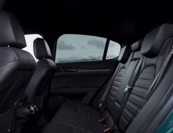 Intérieur Alfa Romeo Stelvio Quadrifoglio [UK-spec] (949) '2023–25