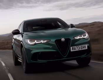 Alfa Romeo Stelvio Quadrifoglio [UK-spec] (949) '2023–25