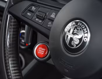 Intérieur Alfa Romeo Stelvio Quadrifoglio [South Africa] (949) '2019–20