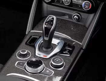 Intérieur Alfa Romeo Stelvio Quadrifoglio [Australia] (949) '2020–23