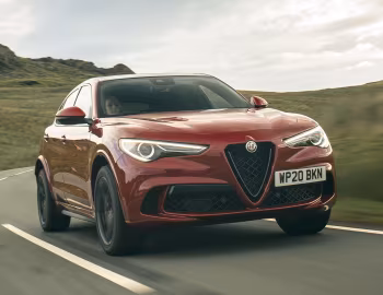 Alfa Romeo Stelvio Quadrifoglio [UK-spec] (949) '2020–23