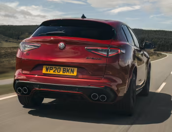 Alfa Romeo Stelvio Quadrifoglio [UK-spec] (949) '2020–23