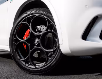 Alfa Romeo Stelvio Quadrifoglio [Australia] (949) '2020–23