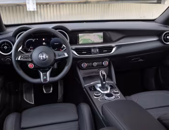 Panneau avant Alfa Romeo Stelvio Quadrifoglio [Worldwide] (949) '2023–25