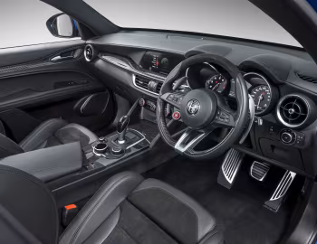 Intérieur Alfa Romeo Stelvio Quadrifoglio [South Africa] (949) '2019–20