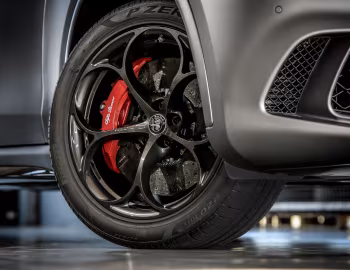 Alfa Romeo Stelvio Quadrifoglio NRING (949) '2018