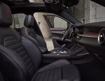 Intérieur Alfa Romeo Stelvio Quadrifoglio Super Sport (949) '2024