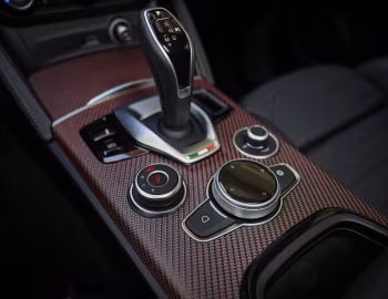 Intérieur Alfa Romeo Stelvio Quadrifoglio Super Sport (949) '2024