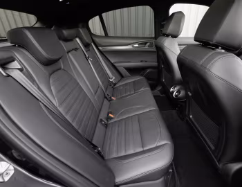 Intérieur Alfa Romeo Stelvio Sprint (949) '2023–pr.
