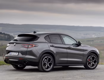 Alfa Romeo Stelvio Sprint (949) '2023–pr.