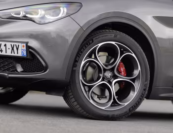 Alfa Romeo Stelvio Sprint (949) '2023–pr.