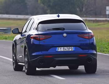 Alfa Romeo Stelvio Sprint [Worldwide] (949) '2019–pr.