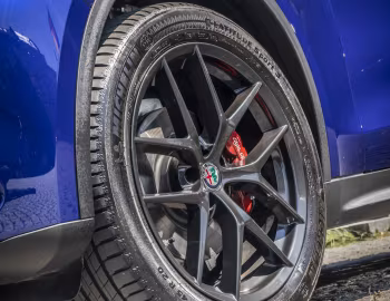 Alfa Romeo Stelvio Sprint [Worldwide] (949) '2019–pr.