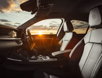 Intérieur Alfa Romeo Stelvio Sprint [UK-spec] (949) '2020–pr.