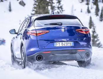 Alfa Romeo Stelvio Sprint [Worldwide] (949) '2019–pr.