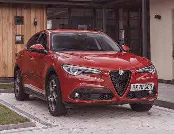 Alfa Romeo Stelvio Sprint [UK-spec] (949) '2020–pr.