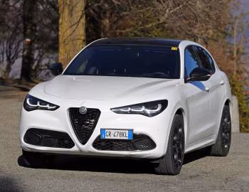 Alfa Romeo Stelvio Tributo Italiano (949) '2024