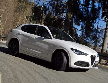 Alfa Romeo Stelvio Tributo Italiano (949) '2024