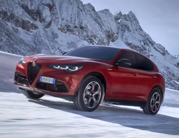 Alfa Romeo Stelvio Veloce [Worldwide] (949) '2023–pr.