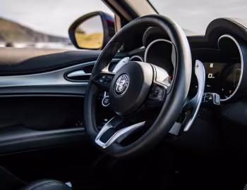 Panneau avant 2024–pr. Alfa Romeo Stelvio Veloce [North America] (949) '2023–pr.