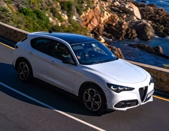 Alfa Romeo Stelvio Veloce [South Africa] (949) '2023–pr.