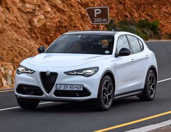 Alfa Romeo Stelvio Veloce [South Africa] (949) '2023–pr.
