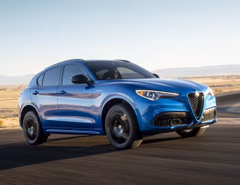 2022–23 Alfa Romeo Stelvio Veloce [North America] (949) '2021–23