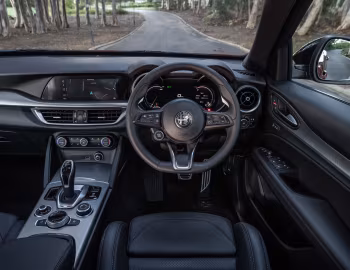 Panneau avant Alfa Romeo Stelvio Veloce [South Africa] (949) '2023–pr.