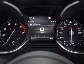 Tableau de bord Alfa Romeo Stelvio Veloce [UK-spec] (949) '2020–23