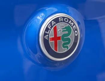 Logo Alfa Romeo Stelvio Veloce [Japan] (949) '2021–23