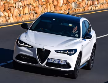 Alfa Romeo Stelvio Veloce [South Africa] (949) '2023–pr.
