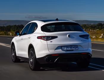 Alfa Romeo Stelvio Veloce [South Africa] (949) '2023–pr.