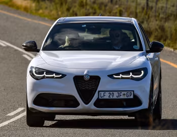 Alfa Romeo Stelvio Veloce [South Africa] (949) '2023–pr.