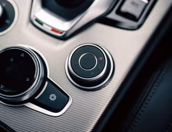 Intérieur Alfa Romeo Stelvio Veloce [Japan] (949) '2023–pr.