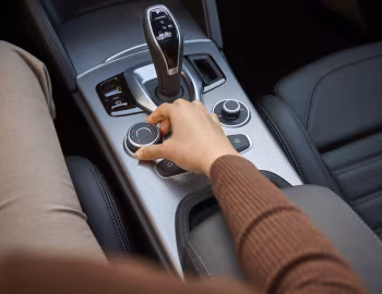 Interior Alfa Romeo Stelvio Veloce [Worldwide] (949) '2023–pr.
