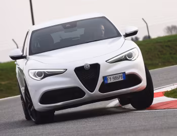Alfa Romeo Stelvio Veloce [Worldwide] (949) '2019–23