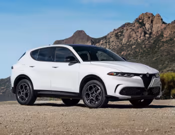 2025 Alfa Romeo Tonale [North America] (965) '2024–25