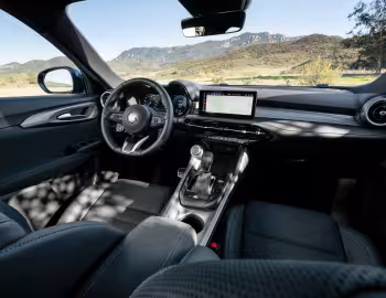 Intérieur 2025 Alfa Romeo Tonale [North America] (965) '2024–25